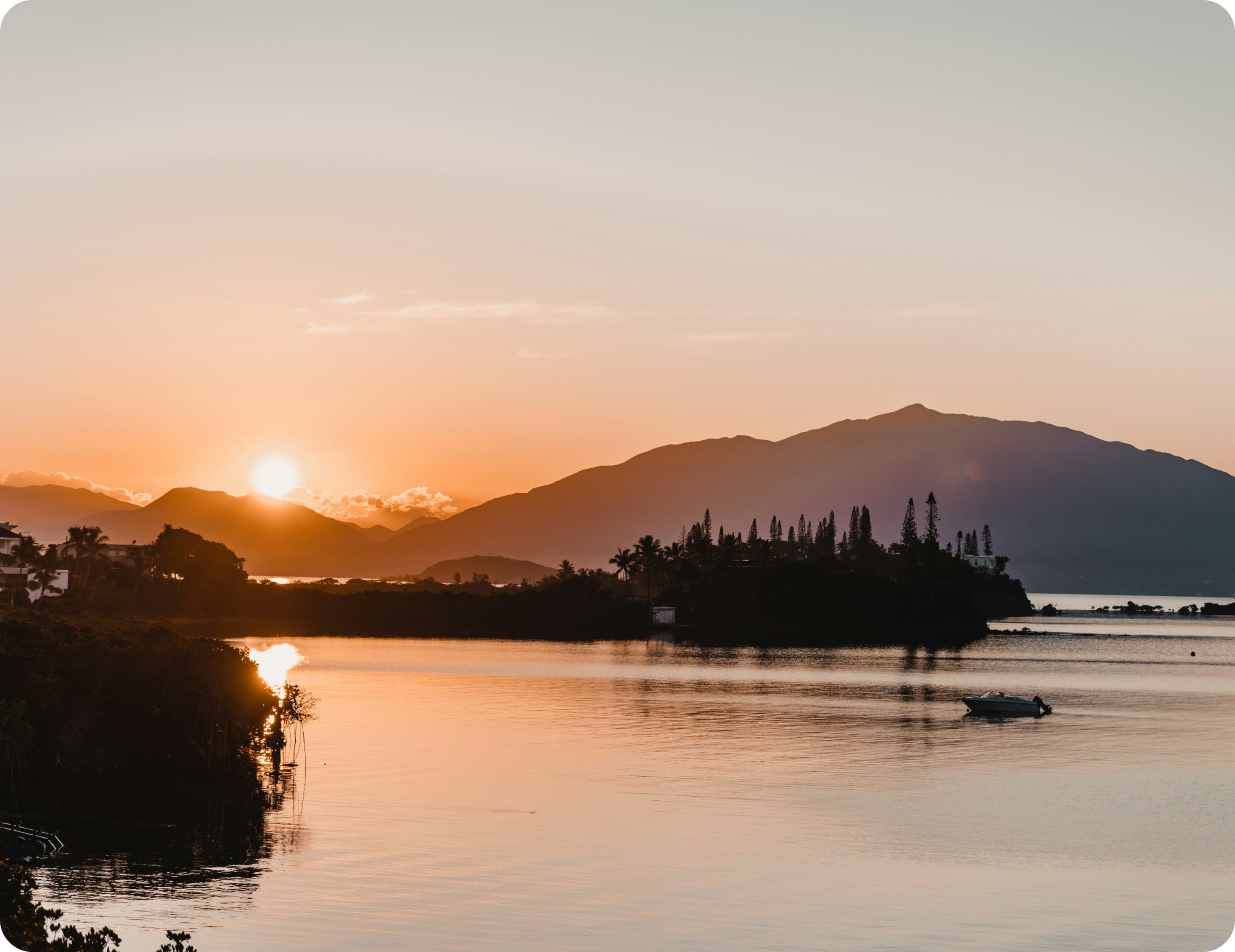 Мобильный интернет eSIM  Новая Каледония